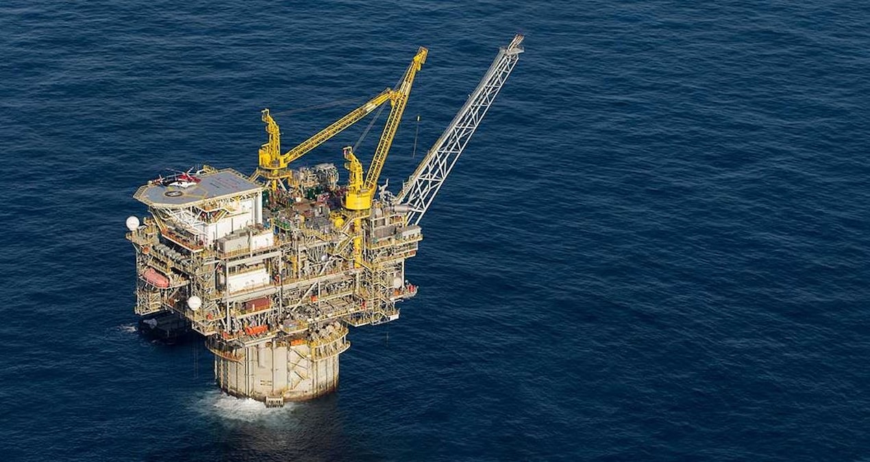 Kritik Açıklama: Denizin ortasında dev petrol rezervi keşfedildi: Ülke servetini ikiye katlayacak - En Son Hab