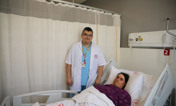 Ayrıntılar Netleşti: Denizli Acil Durum Hastanesi'nde kapalı yöntemle "rahim alma" ameliyatı yapıldı - Haberle