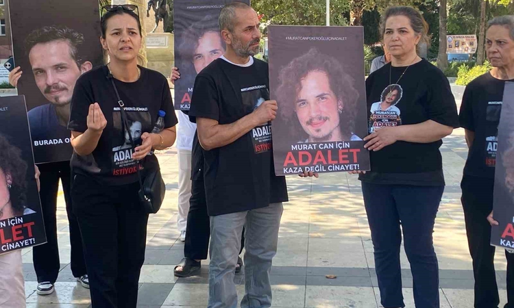 Denizli'de motokurye davasında sanık tutuksuz yargılanacak, aile kararı protesto etti