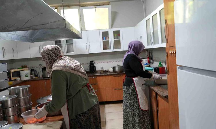 State-backed Mother-Daughter Duo Delights Diners at Village Restaurant for 11 Years