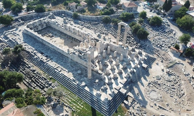 Didim'deki Didyma Apollon Tapınağı gece müzeciliğinde 60 bin 884 ziyaretçi ağırladı ve Merak Edilenler