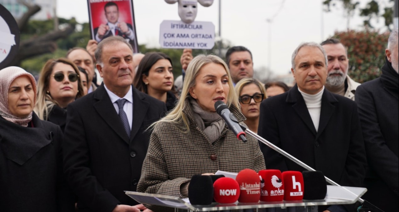 Ayrıntılar Netleşti: Dilek Kaya İmamoğlu Bahçeli'yi hatırlatarak sordu:  Bize bir mesajınız mı var? - Son Daki