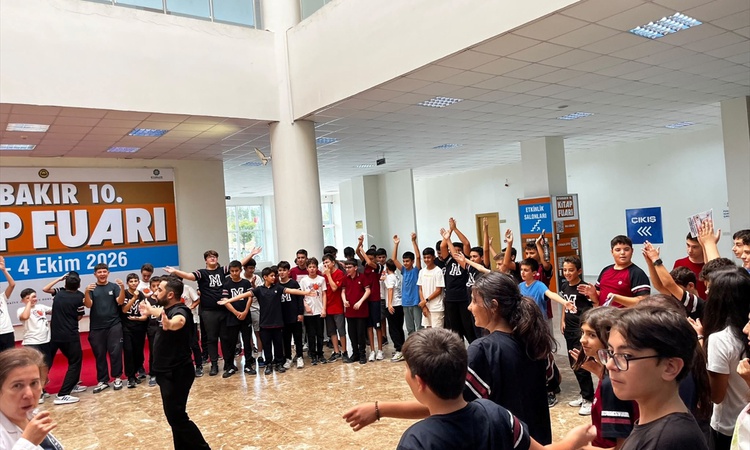 Diyarbakır Kitap Fuarı'nda İl Sağlık Müdürlüğü sağlık taraması ve etkinlik yaptı | İşte Tüm Ayrıntılar