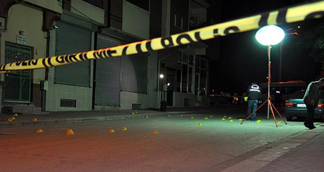 Gündemden Son Bilgiler: Diyarbakır'da kuzen cinayeti: Abdullah sokak ortasında öldürüldü - En Son Haber