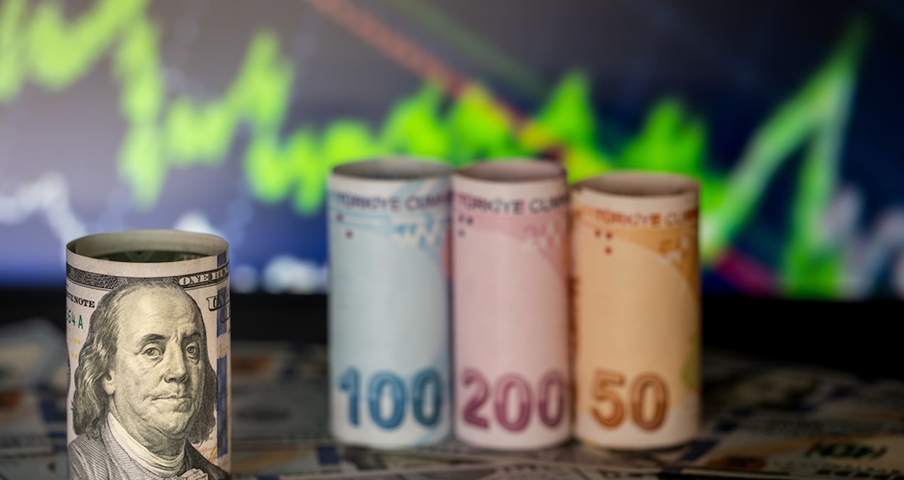 Gündemden Son Bilgiler: Dolar/TL yeni rekora yakın seyrediyor - En Son Haber