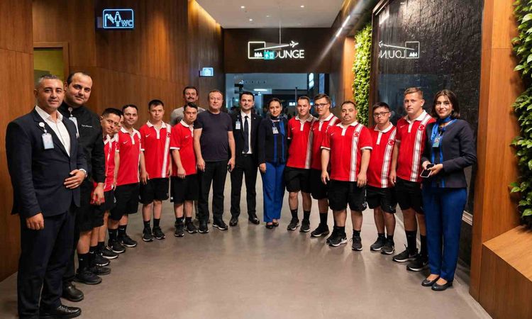 Ayrıntılar Netleşti: Down Futsal Milli Takımı’nın Genuine Cup için ABD’ye yolculuğu resmen start aldı - Son Da