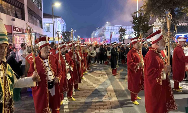 10 thousand people filled the squares in Düzce on the 10th anniversary of July 15 - Breaking News