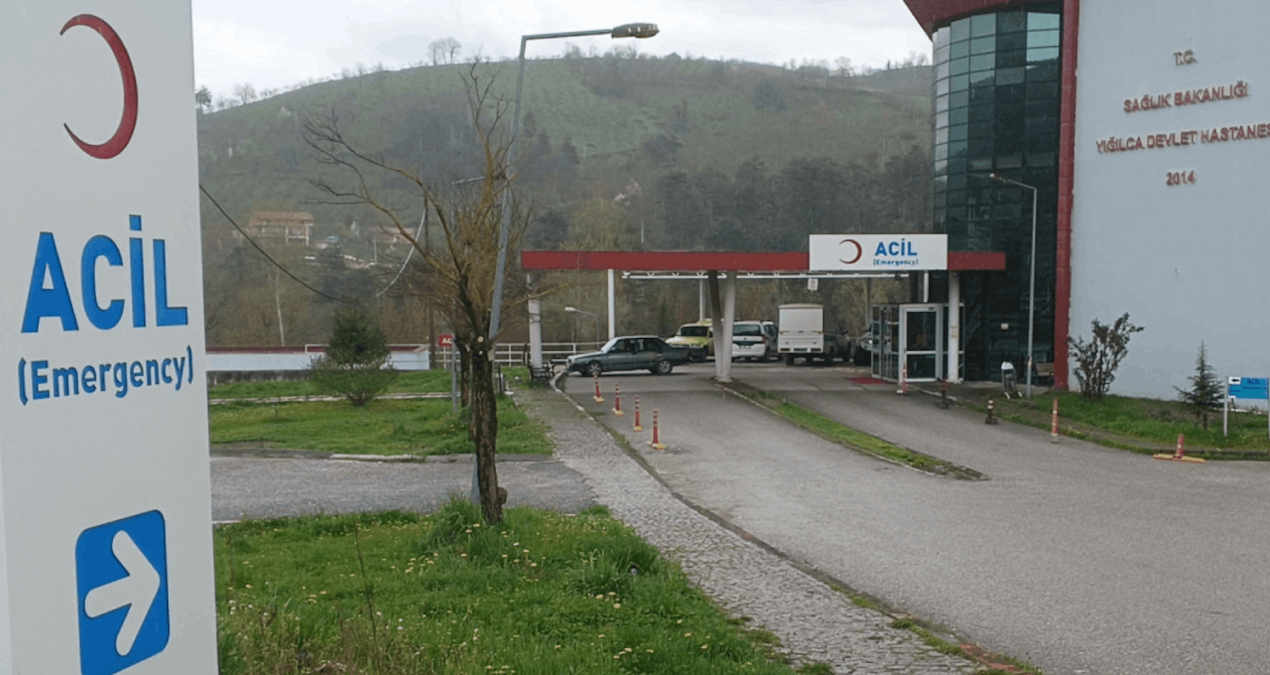 Son Gelişme: Düzce'de 5 kişi karbonmonoksit zehirlenmesi şüphesiyle hastaneye kaldırıldı - Son Dakika: Gelişme