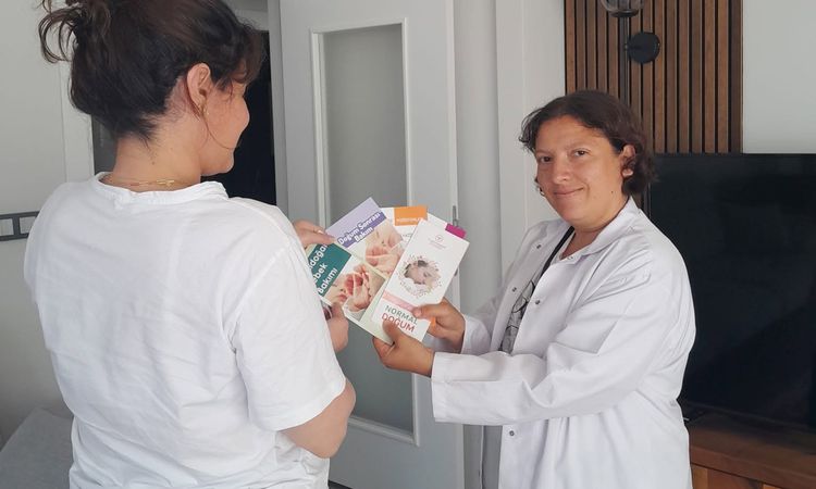 Ayrıntılar Netleşti: Düzce'de Anne ve Bebek Sağlığı İçin Ev Ziyaretleri Sürüyor - Son Dakika ve Merak Edilenle