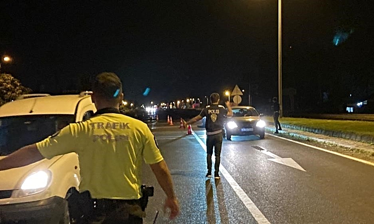 Düzce’de aranan 52 kişi yakalandı, 16 kişi hakkında tutuklama kararı verildi: Gelişmeler Takip Ediliyor