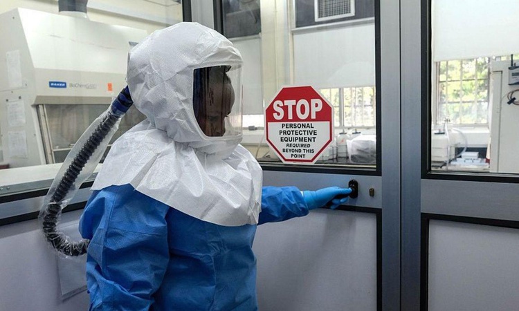Ebola: Nijerya ve Kenya'daki ilk hastalar Uganda havalimanında karşılaşmış olabilir: Gelişmeler Takip Ediliyor