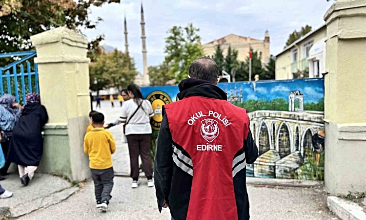 Edirne’de İl Emniyet Müdürlüğü 147 okulda 64 güvenli eğitim personeli görevlendirdi | İşte Tüm Ayrıntılar