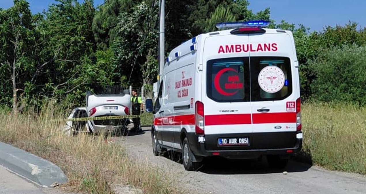 Gündemden Son Bilgiler: Edremit’te otomobil devrildi: 1 kişi yaşamını yitirdi, 3 yaralı - Son Dakika Haberleri