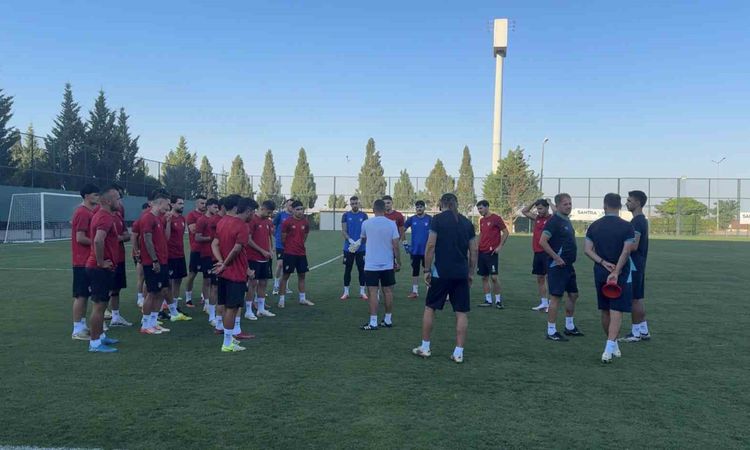 Kritik Açıklama: Elazığspor üçüncü etap kampına Afyon'da resmen start aldı - Son Dakika - Son Dakika Bilgileri