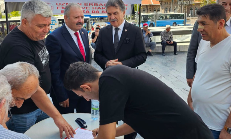 Emekli Uzman Çavuşlar, özlük haklarının iyileştirilmesi için imza kampanyası başlattı ve Merak Edilenler