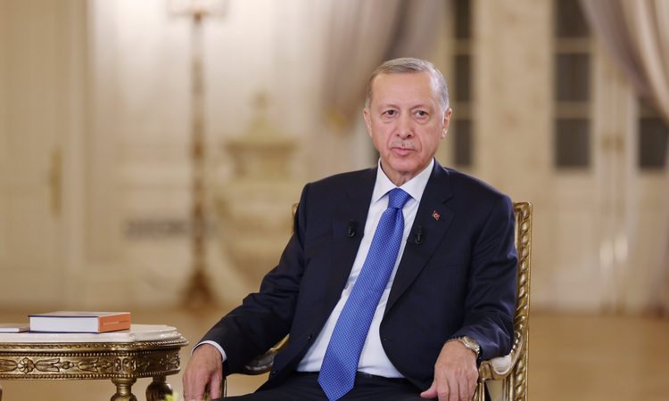 Sıcak Gündem: Erdoğan'dan AK Parti'nin 25. yılına ilişkin makale: 'Türkiye için tarihi bir dönüşüm' - Son Daki
