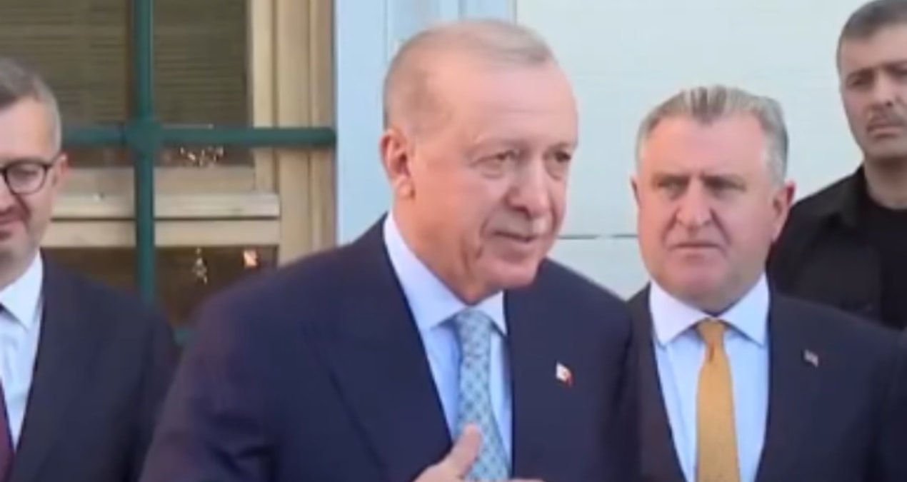 Sıcak Gündem: Erdoğan ile gazeteciler arasında simit diyaloğu - Haberleri | İşte Tüm Ayrıntılar