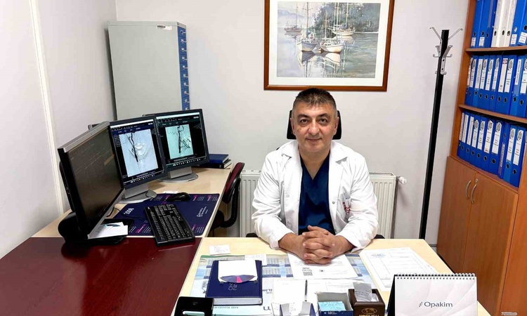 ERÜ'den Doç. Dr. Baydemir, inmede ilk 4.5 saatte tedavinin önemine dikkat çekti | İşte Tüm Ayrıntılar