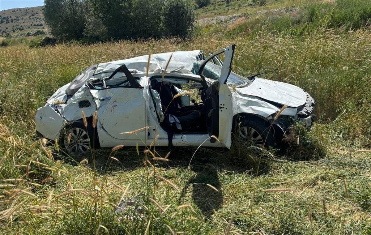 1 person died and 1 person was injured in a car that overturned in Erzincan - Last Minute