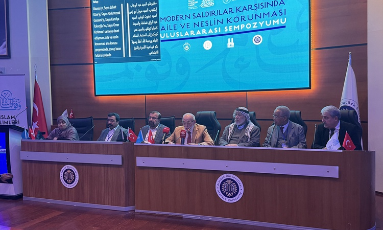 Erzurum'da 3 günlük aile sempozyumu 9 ülkeden katılımla sona erdi ve Merak Edilenler