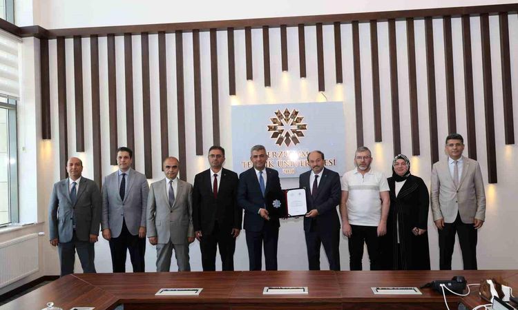 Erzurum High School's Long History Carried Forward with Science-Themed Work