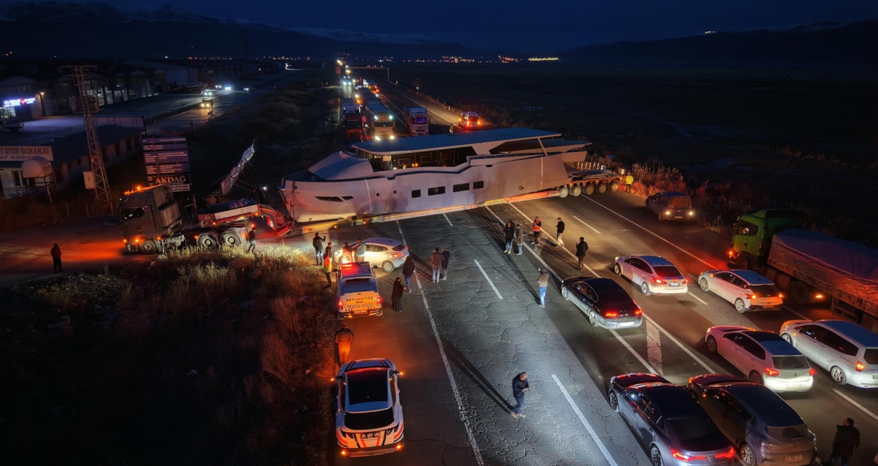 Son Gelişme: Erzurum'da yat yolu kilitledi; sürücüler şaşkına döndü - Son Dakika Haberleri | İşte Tüm Ayrıntıl
