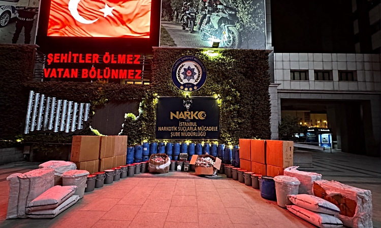 Esenyurt’ta uyuşturucu operasyonunda 2 kişi yakalanarak gözaltına sevk edildi | İşte Tüm Ayrıntılar