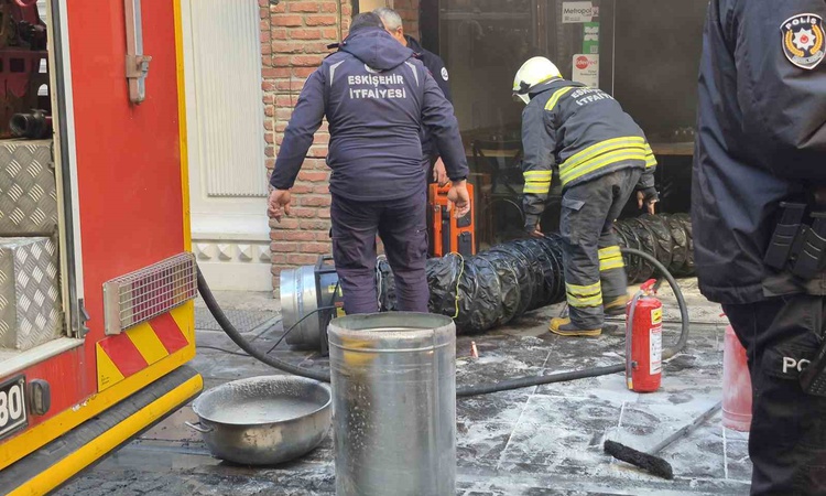 Eskişehir’deki çiğ börekçide yangın ve Merak Edilenler