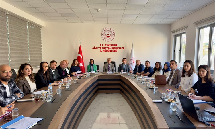 Eskişehir'de huzurevi ve yaşlı bakım hizmetleri için toplantı düzenlendi: Gelişmeler Takip Ediliyor