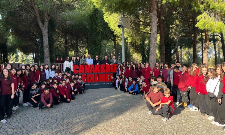 Eskişehirli öğrenciler Şehit Soner Özübek anısına Çanakkale’yi ziyaret etti