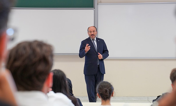 ETÜ'de ilk dersi veren Rektör Çakmak, 'Terörsüz Türkiye' hedefini anlattı - Son Dakika Bilgileri
