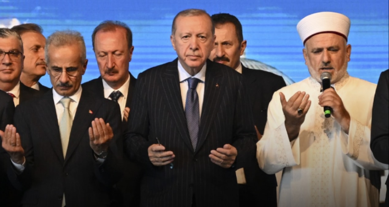 Gündemden Son Bilgiler: Ev sahibi 'Amirim'i de dışladılar - Haberleri ve Merak Edilenler