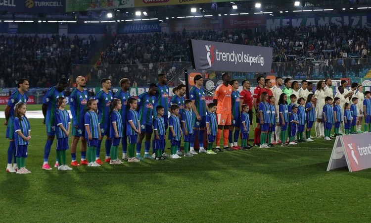 Evindeki 3 maçta 1 gol bile atamadılar, deplasmanda 4 maçta 10 puan topladılar - Son Dakika Bilgileri
