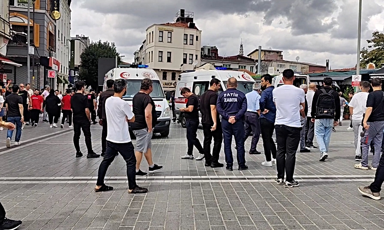 Fatih’te döviz bürosunda silahlı kavga: 2 ölü, 2 yaralı - Son Dakika Bilgileri