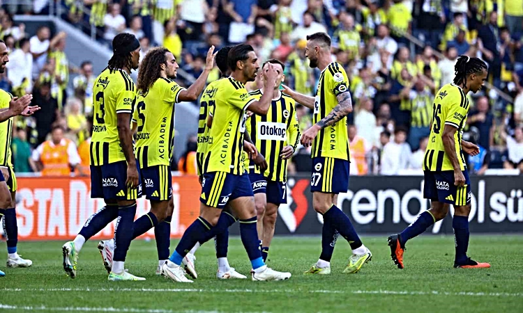 Fenerbahçe’de 13 futbolcu milli takımlara çağrıldı, A Milli Takım’a 5 isim gönderildi