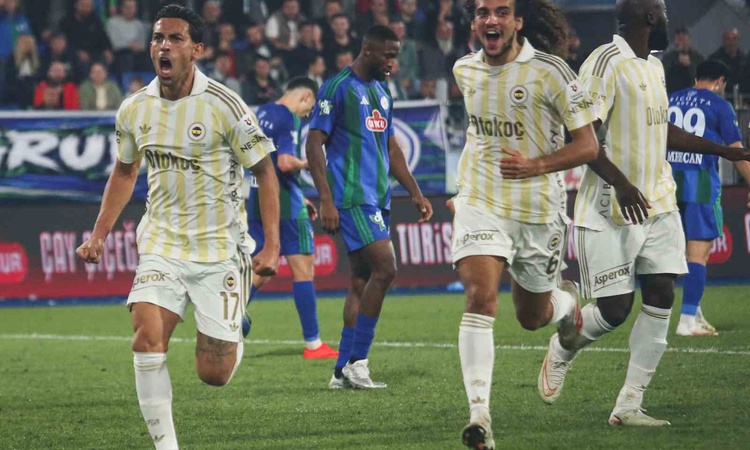Fenerbahçe, Çaykur Rizespor'u deplasmanda 3-0 yenerek milli ara sonrası kazandı ve Merak Edilenler