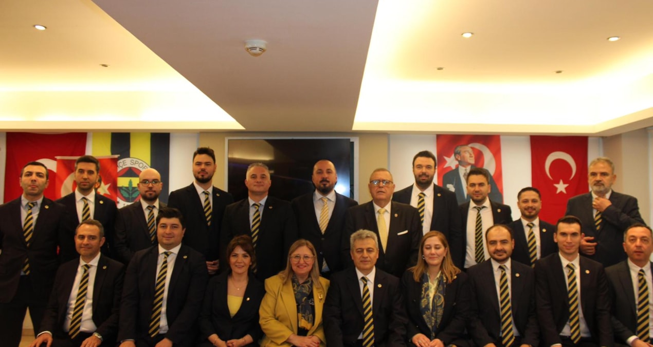 Fenerbahçe Gönüllüleri Derneği’nde yeni dönem resmen start aldı - Son Dakika | İşte Tüm Ayrıntılar