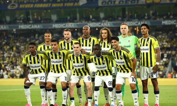 Fenerbahçe-Lyon: Avrupa'da 305. randevu - Son Dakika: Gelişmeler Takip Ediliyor