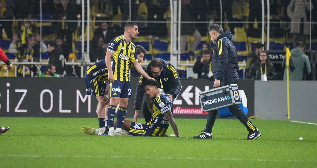 Gündemden Son Bilgiler: Fenerbahçe'de sakatlık şoku! Talisca, Oosterwolde ve Çağlar Söyüncü'nün dönüş tarihi n