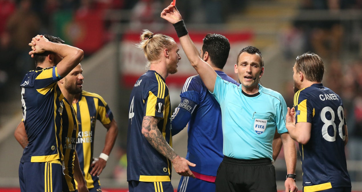 Ayrıntılar Netleşti: FIFA'dan Fenerbahçe'ye kabus yaşatan hakeme sürpriz görev - Son Dakika