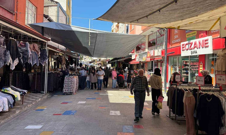 Fındık sezonu sona yaklaşırken Alaplı çarşısında hareketlilik arttı ve Merak Edilenler