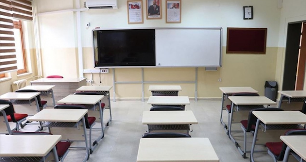 Kritik Açıklama: Fırtına etkisini artırdı, ilk okul tatili haberi geldi - Son Dakika Haberleri
