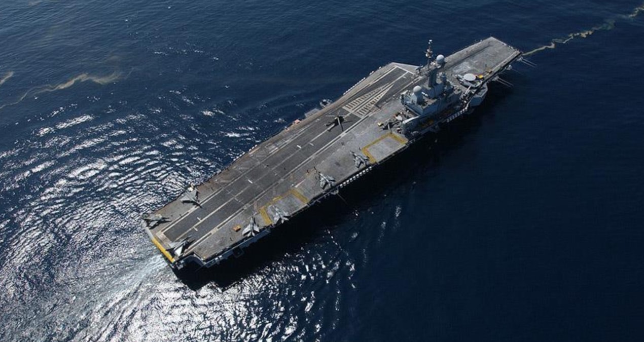 Fransa, Akdeniz'e helikopter gemisi konuşlandırdı - Son Dakika Haberleri ve Merak Edilenler