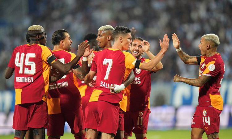 Galatasaray, Erzurumspor'u 4-0 Geçti: Gelişmeler Takip Ediliyor