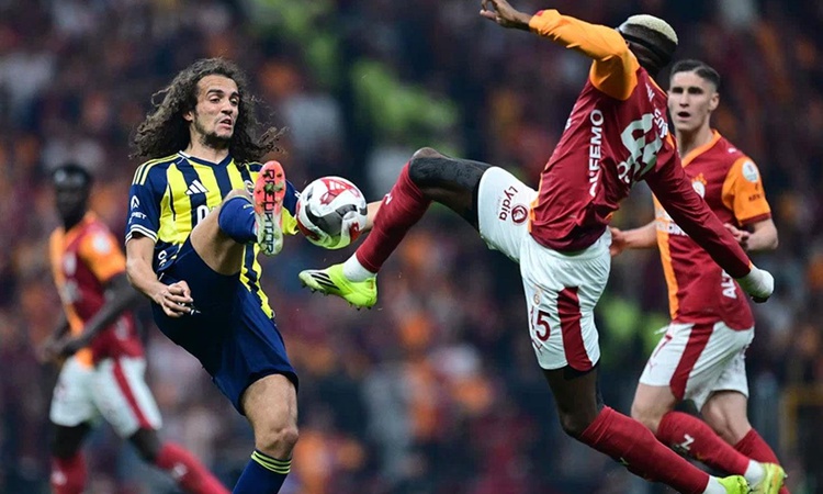 Galatasaray - Fenerbahçe derbisinin hakemi netlik kazandı