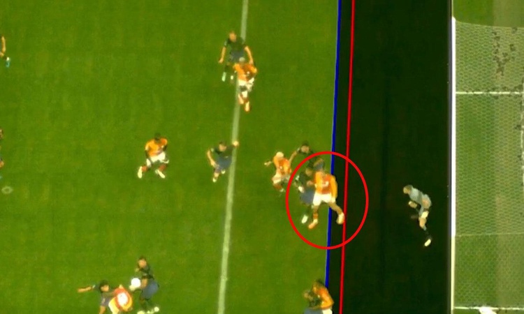 Galatasaray'ın iptal edilen golünde karar doğru mu? Ünlü hakem noktayı koydu ve Merak Edilenler