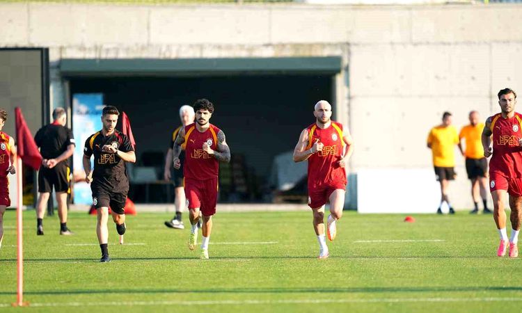 Son Gelişme: Galatasaray, yeni sezon hazırlıklarını sürdürdü - Son Dakika Haberleri