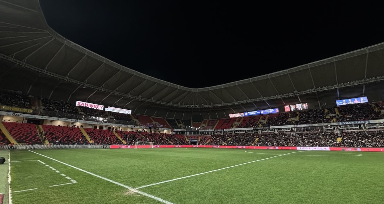 Gündemden Son Bilgiler: Gaziantep FK-Fenerbahçe maçında ışık krizi! - Son Dakika | İşte Tüm Ayrıntılar