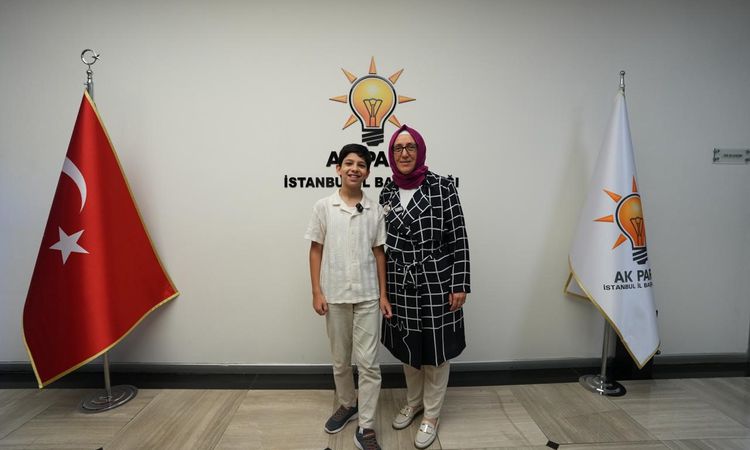 Ayrıntılar Netleşti: Gazze’nin çocuk elçisi Ramadan Abu Jazar, AK Parti İstanbul İl Başkanlığını ziyaret etti
