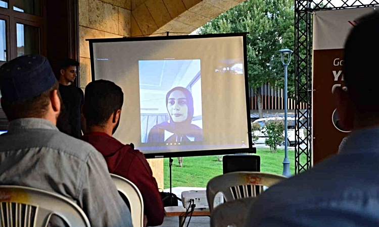 Gazzeli öğrenciden duygulandıran sözler: "Gazze’de her öğrenci sadece iyi bir üniversitede okumak istiyor" - S